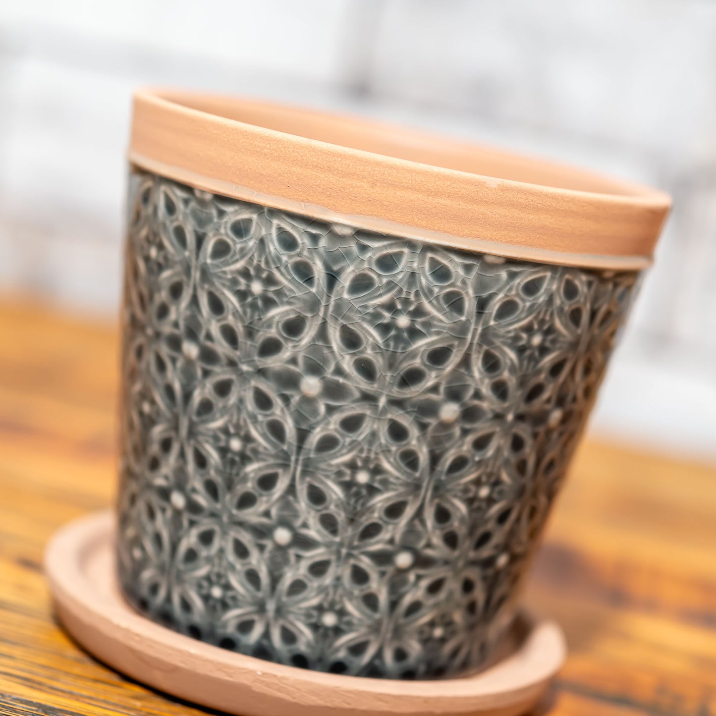 ガーデニング雑貨 炻器 ストーンウェアー ソーサー付きプランター 鉢カバー グレイトーン アップ