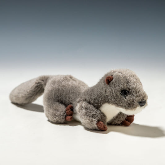 たけのこ TAKENOKO ぬいぐるみ マリンシリーズ カワウソ S グレー 80748 左横