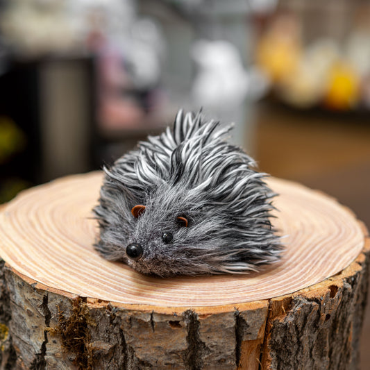 ヘッジホッグ ハリネズミ ペア置物 Sサイズ 正面