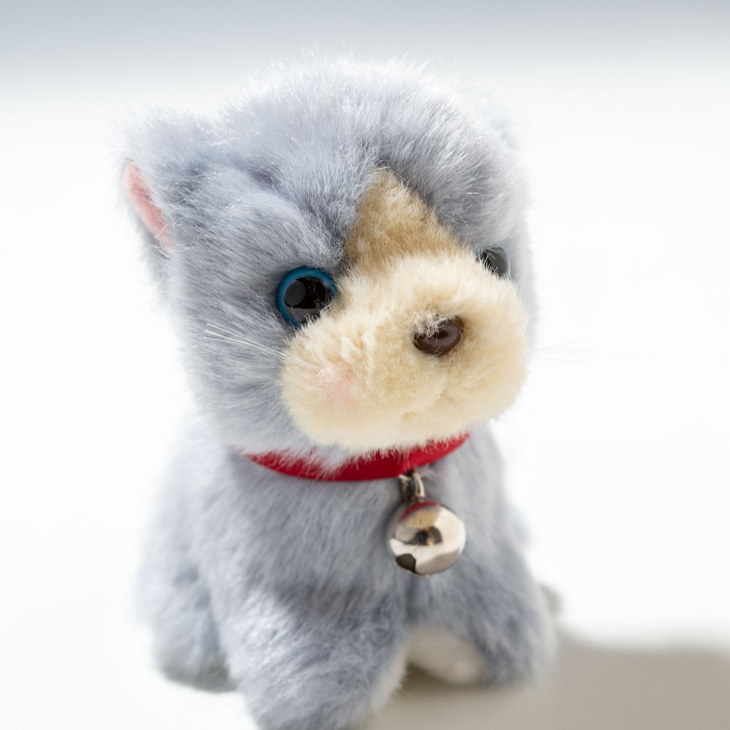 たけのこ TAKENOKO ぬいぐるみ キャンディシェリー ロシアンブルー 48216 右横顔