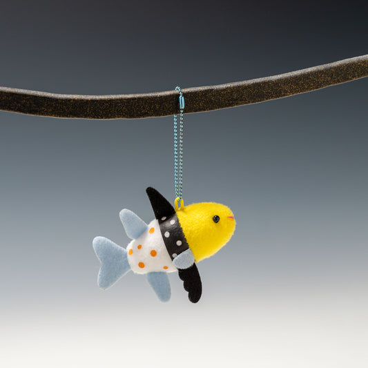 内藤デザイン研究所 ぬいぐるみ 海中散歩 おともだちマスコット マンジュウイシモチ 後ろ