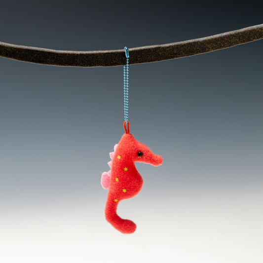 内藤デザイン研究所 ぬいぐるみ 海中散歩 おともだちマスコット ハナタツ 後ろ