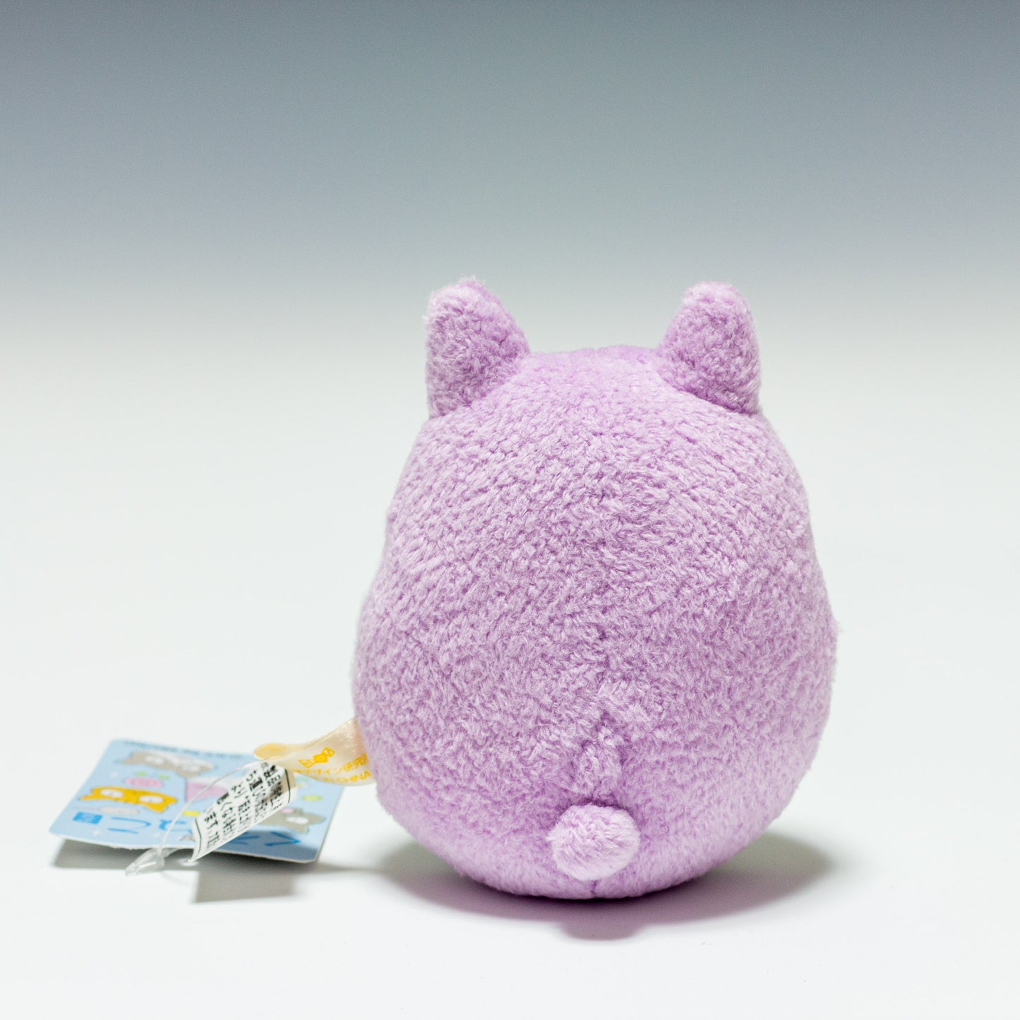 くるねこ 起きあがり胡ぼち もんさん | 内藤デザイン研究所の後ろ姿