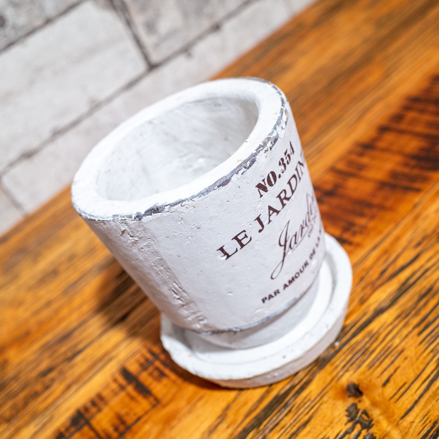 ガーデニング雑貨 テラコッタ製 ジャルダン ソーサー付きプランター 鉢カバー ホワイト Sサイズ アップ2