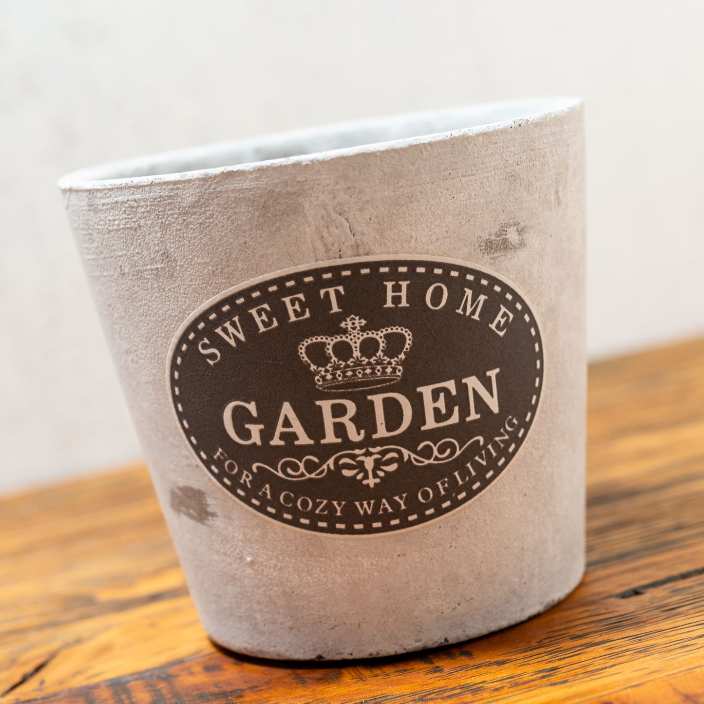 ガーデニング雑貨 セメント製 アンティークテイスト プランター 鉢カバー モノトーンローズ アップ2