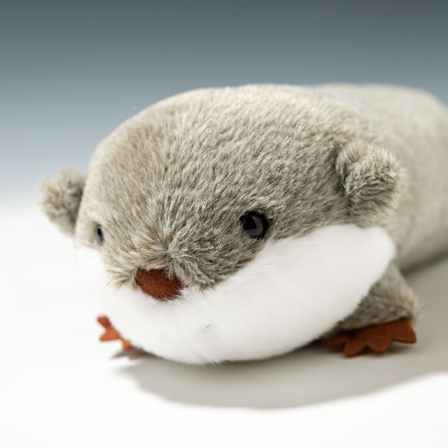 内藤デザイン研究所 ぬいぐるみ 大陸散歩 おともだちブービー コツメカワウソ 左横顔