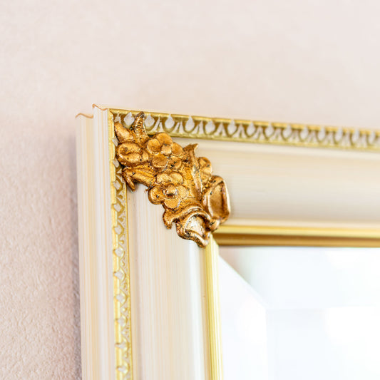 【アウトレット】イタリア製 木製 ハンドペイント ウォールミラー 壁掛け鏡 アイボリー・ゴールド アップ