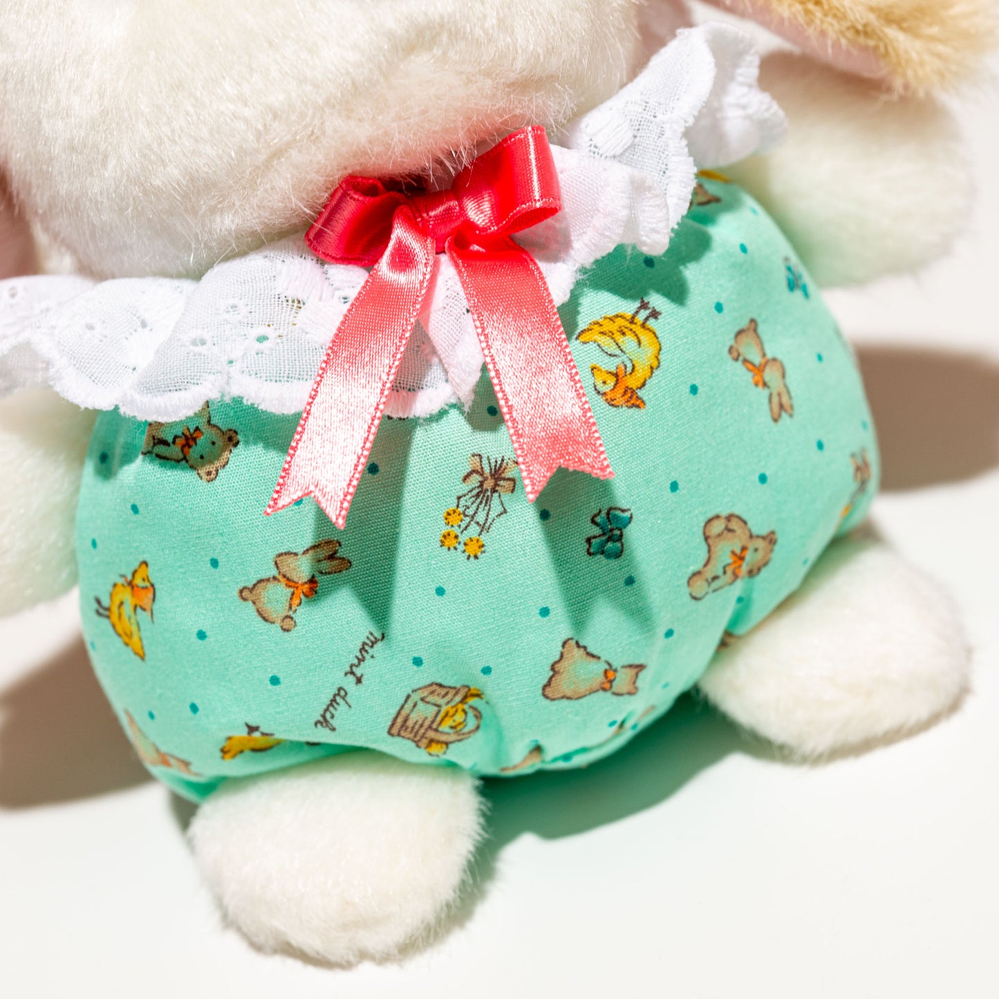 たけのこ TAKENOKO ぬいぐるみ プチぶらんでーと (ミニ) イヌ 88809 リボン