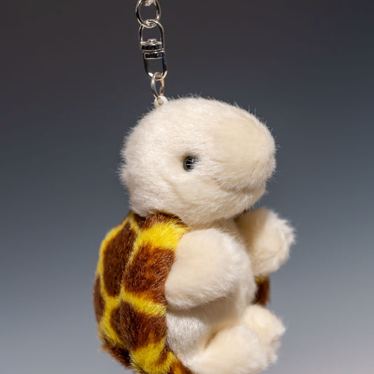 たけのこ TAKENOKO ぬいぐるみ マリンシリーズ お座りカメ キーチェーン イエロー 55854 右横顔