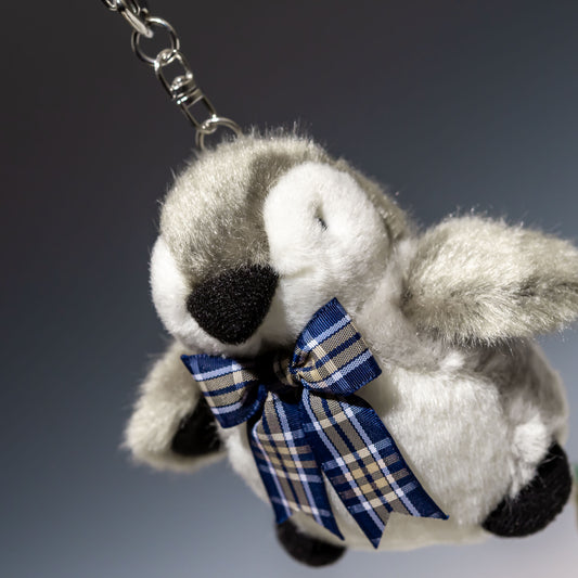 たけのこ TAKENOKO ぬいぐるみ マリンシリーズ プチペンギン リボン青 68426 左横から