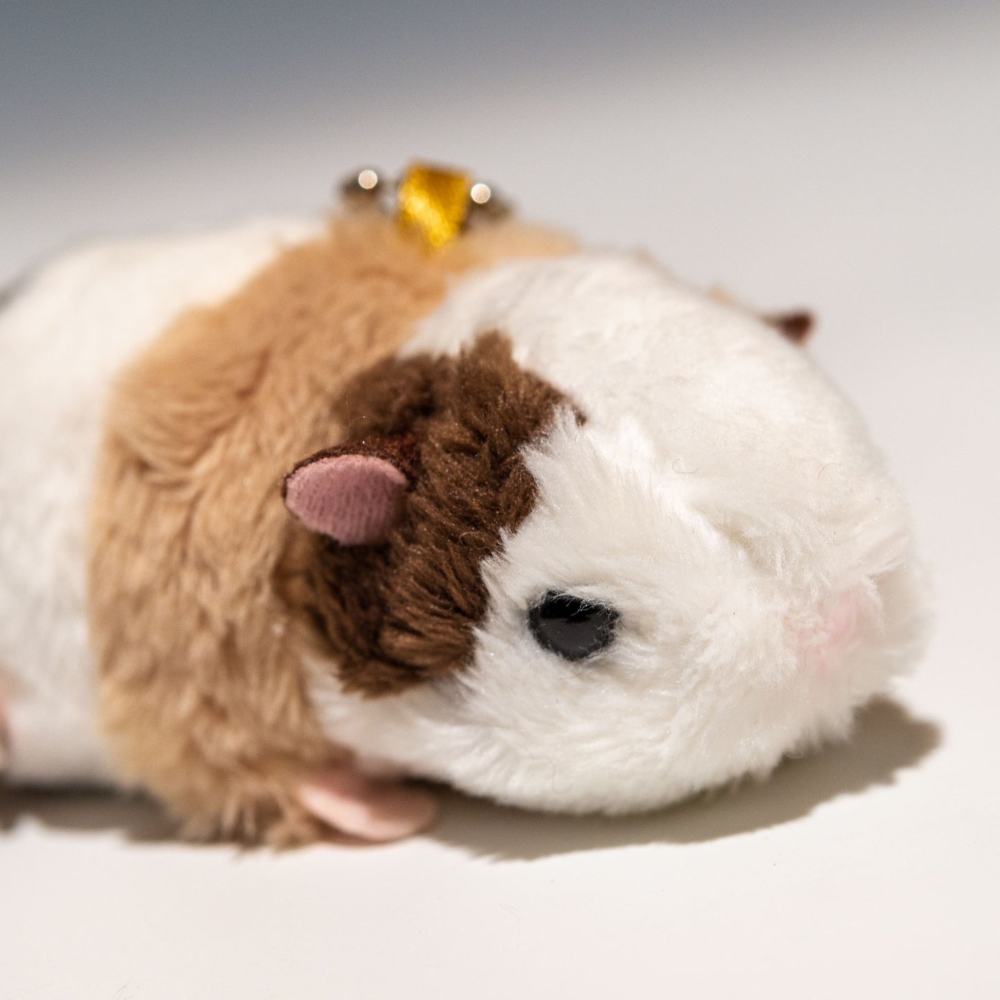 吉徳 ぬいぐるみ りくのなかまたち テンジクネズミ マスコットの右横顔