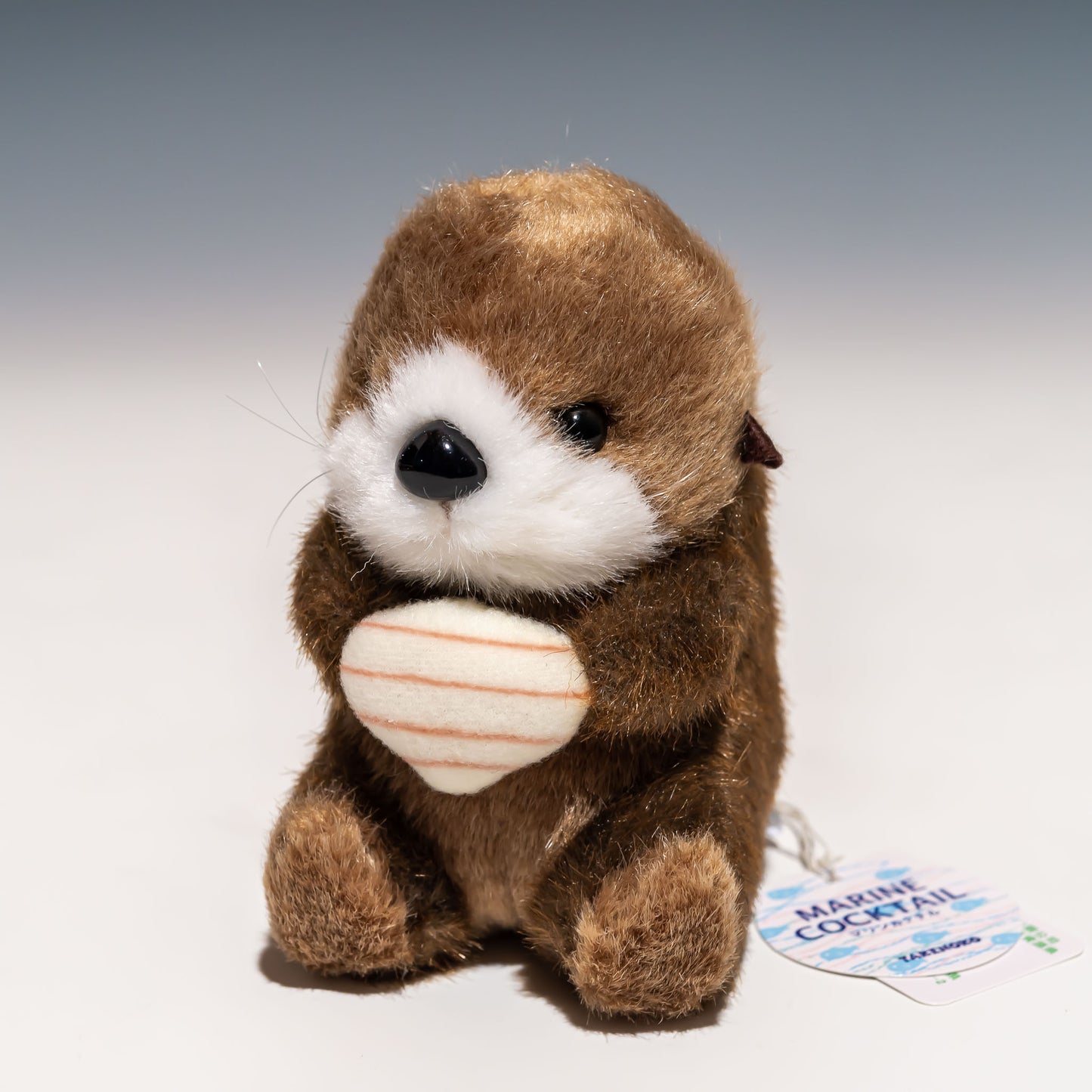 たけのこ TAKENOKO ぬいぐるみ マリンシリーズ お座りラッコ (ミニ) 88815 正面から