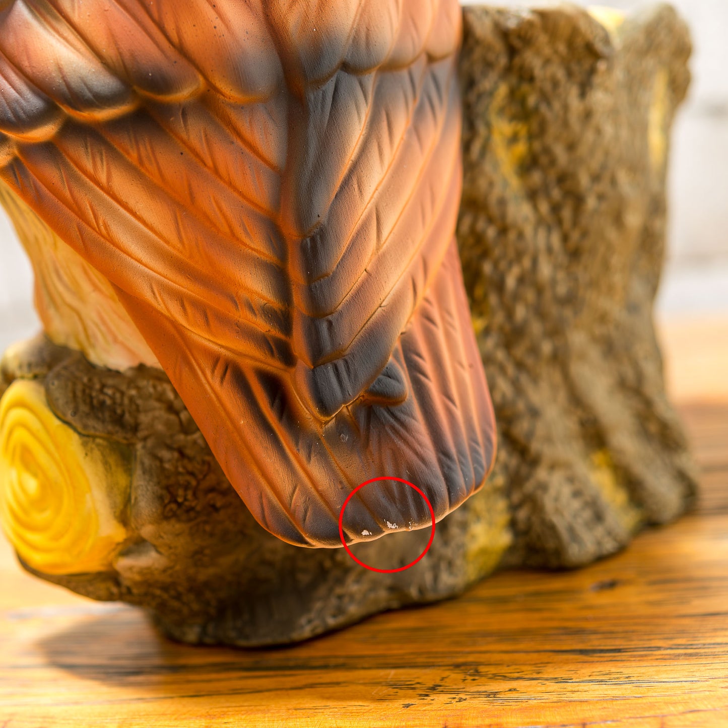 【アウトレット】ガーデニング雑貨 ポルトガル製 テラコッタ フクロウポット プランター 鉢カバー 塗装剥がれ箇所2