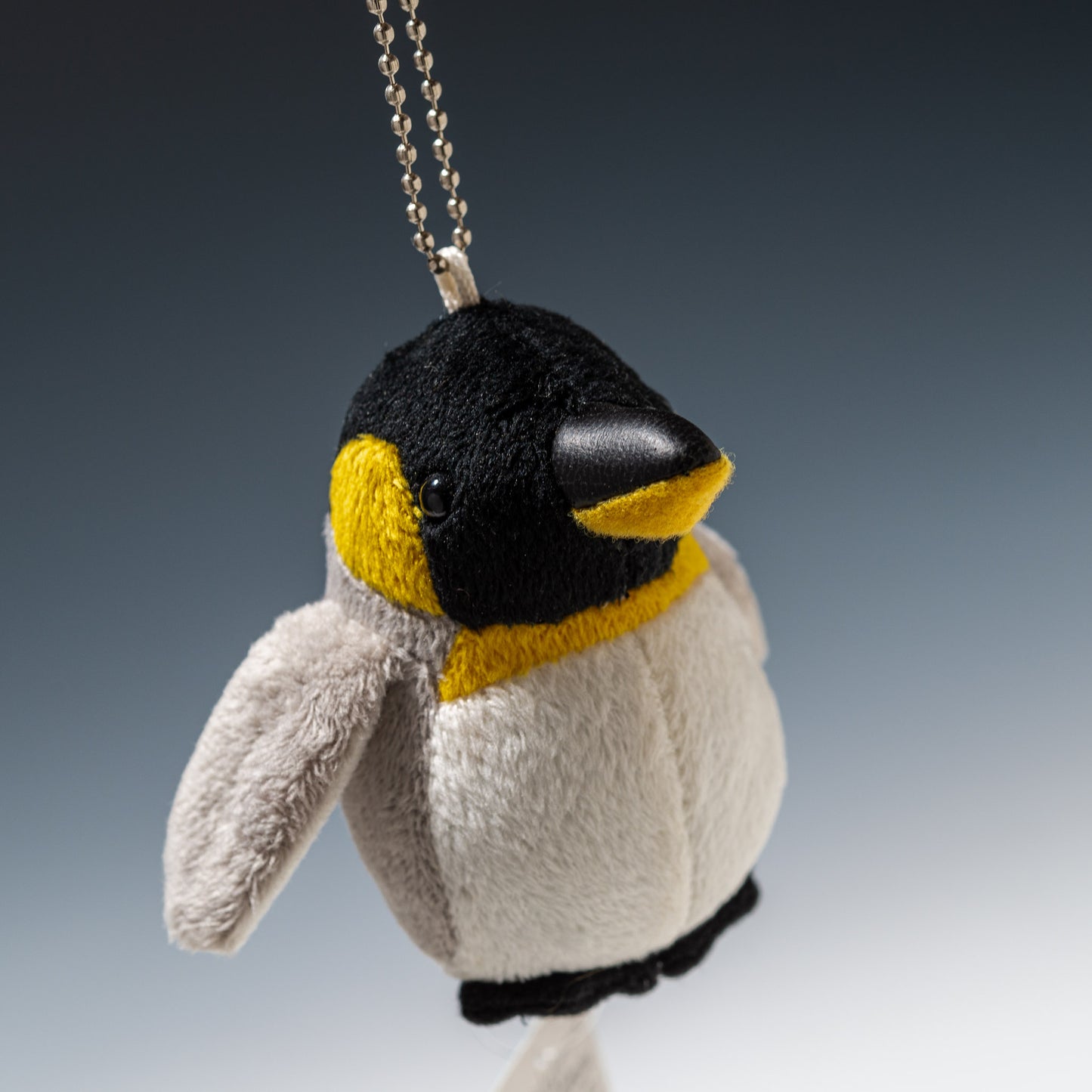 アクアクラブ ボールチェーン ペンギン AC-485 | オリエンタルトーイの右横顔