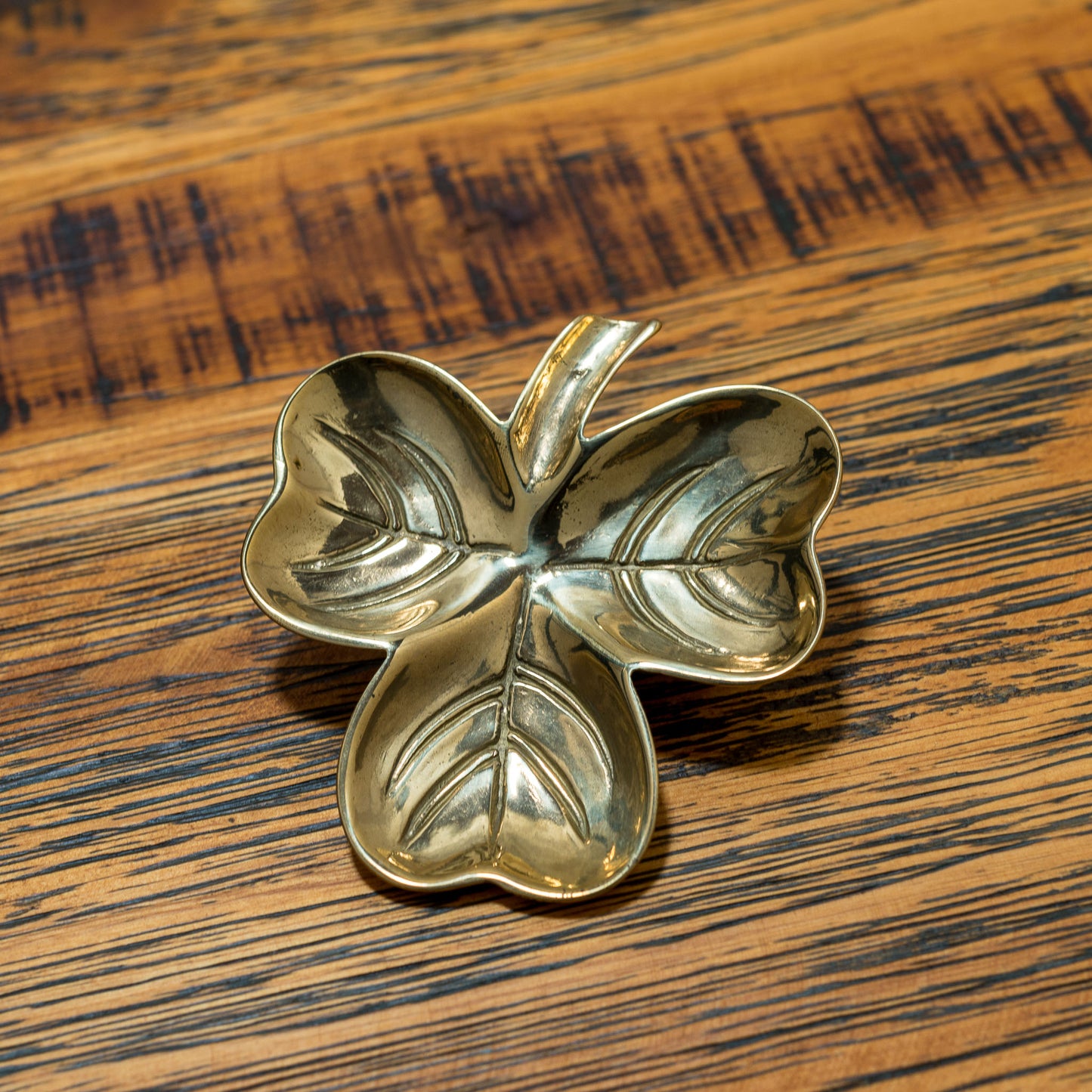 イタリア製 真鍮 ブラス トレー クローバー 上面から