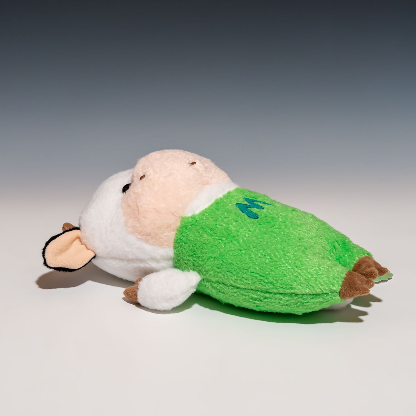 内藤デザイン研究所 ぬいぐるみ ぷーとん ふわふわぼけー もーもん 寝転んだところ