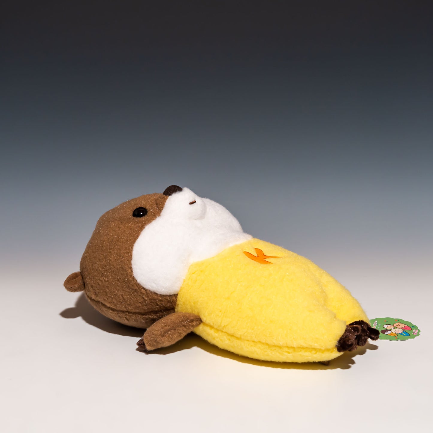 内藤デザイン研究所 ぬいぐるみ ぷーとん ふわふわぼけー こっつん 寝転んだところ