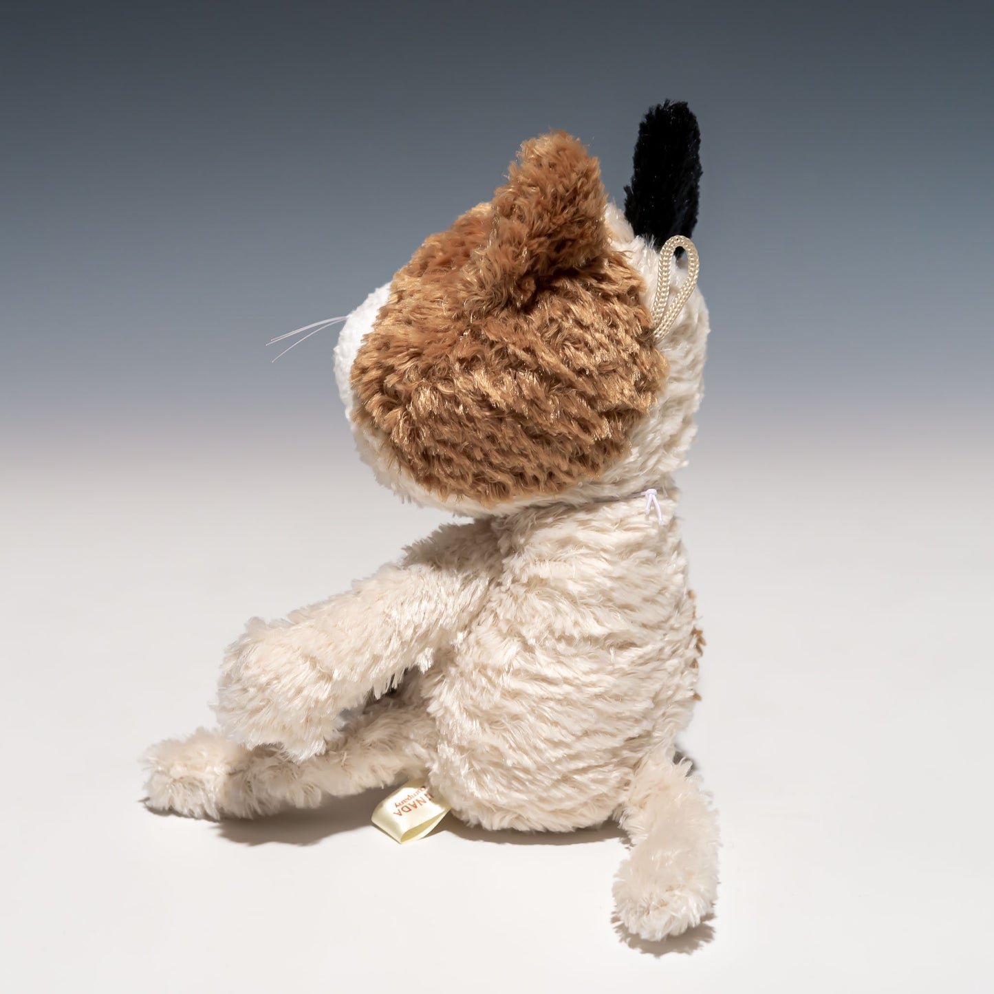 シナダ SHINADA ぬいぐるみ へちゃねこ ミケ HCNI-0180 左横から