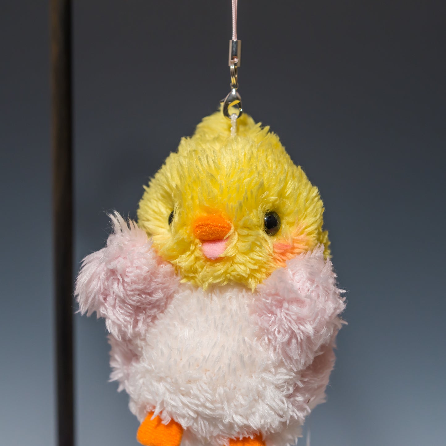 シナダ SHINADA ぬいぐるみ baby strap ベイビーストラップ オカメインコ ピンク BNOI-0058P 顔アップ