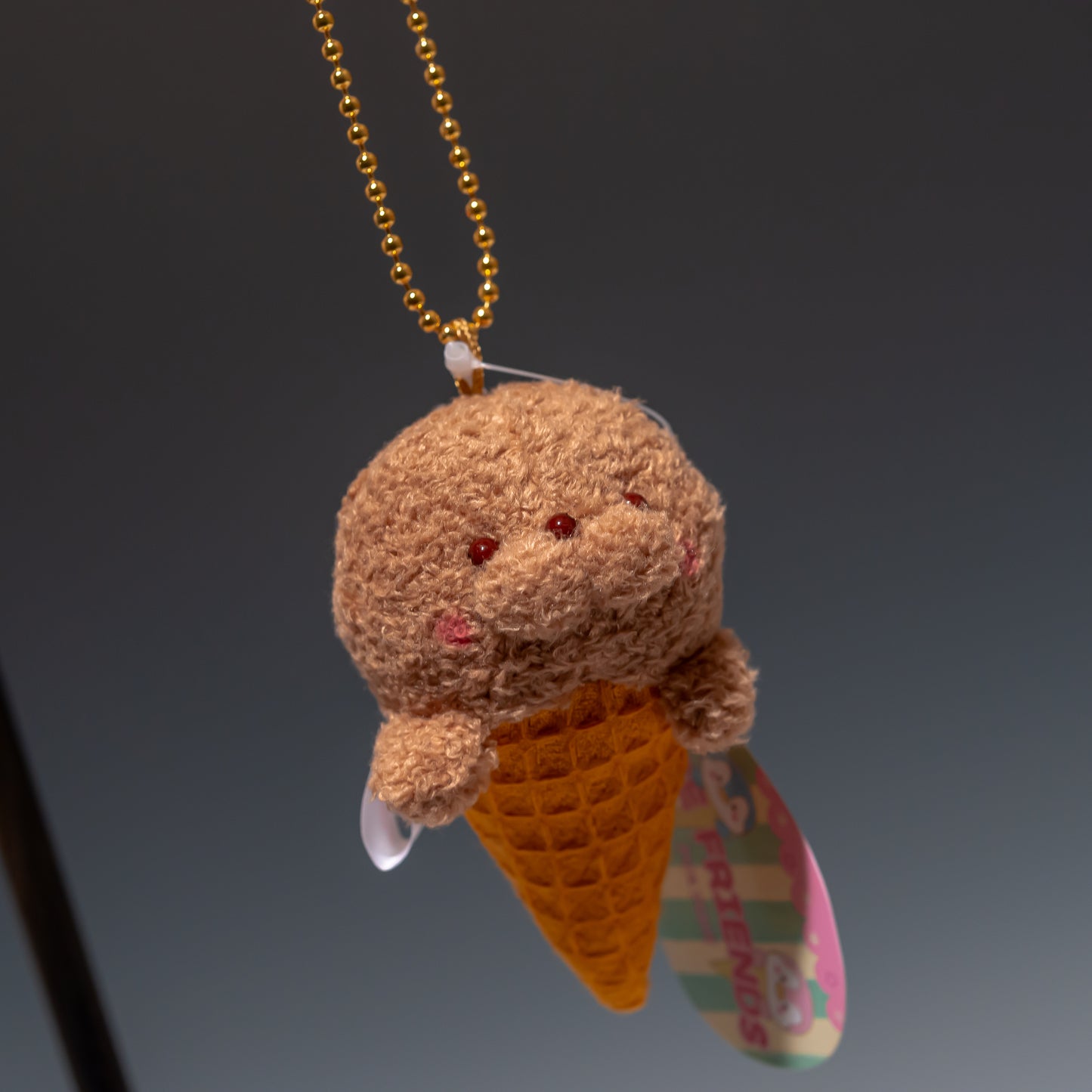 内藤デザイン研究所 ぬいぐるみ 海中散歩 アイスフレンズ マスコット(ゴマフショコラ)の顔