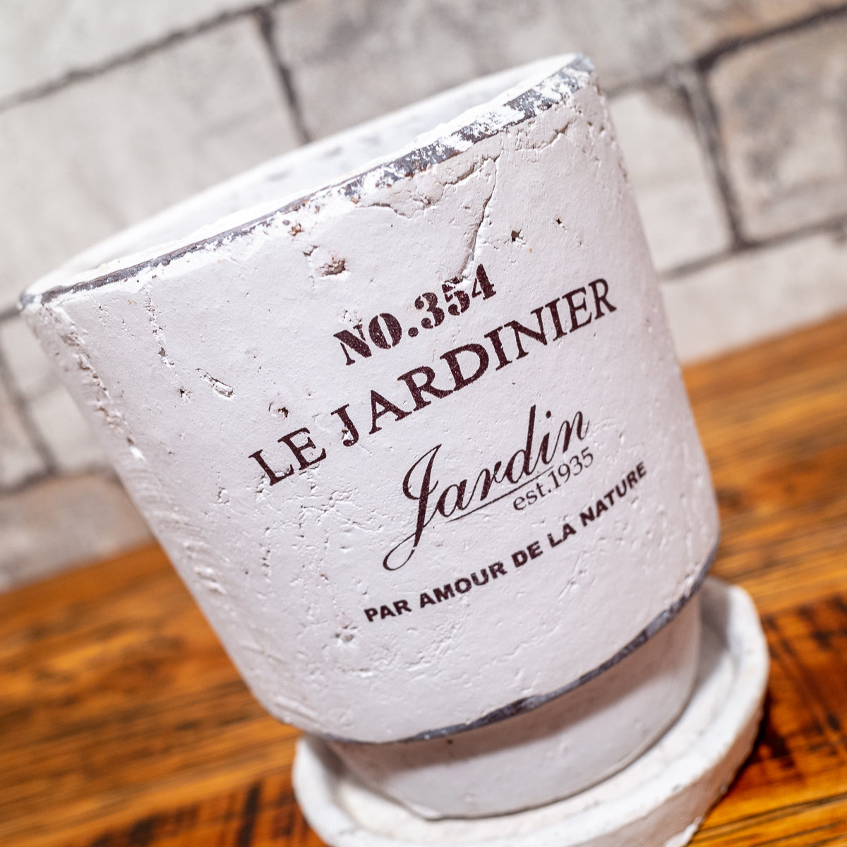 ジャルダン Pot & Saucer M (White)のアップ