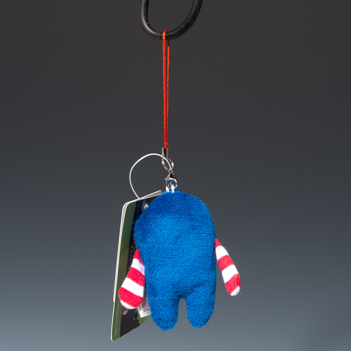 シナダ SHINADA ぬいぐるみ モケケ チモッケ ストラップ トト MKM-0045DB 後ろ