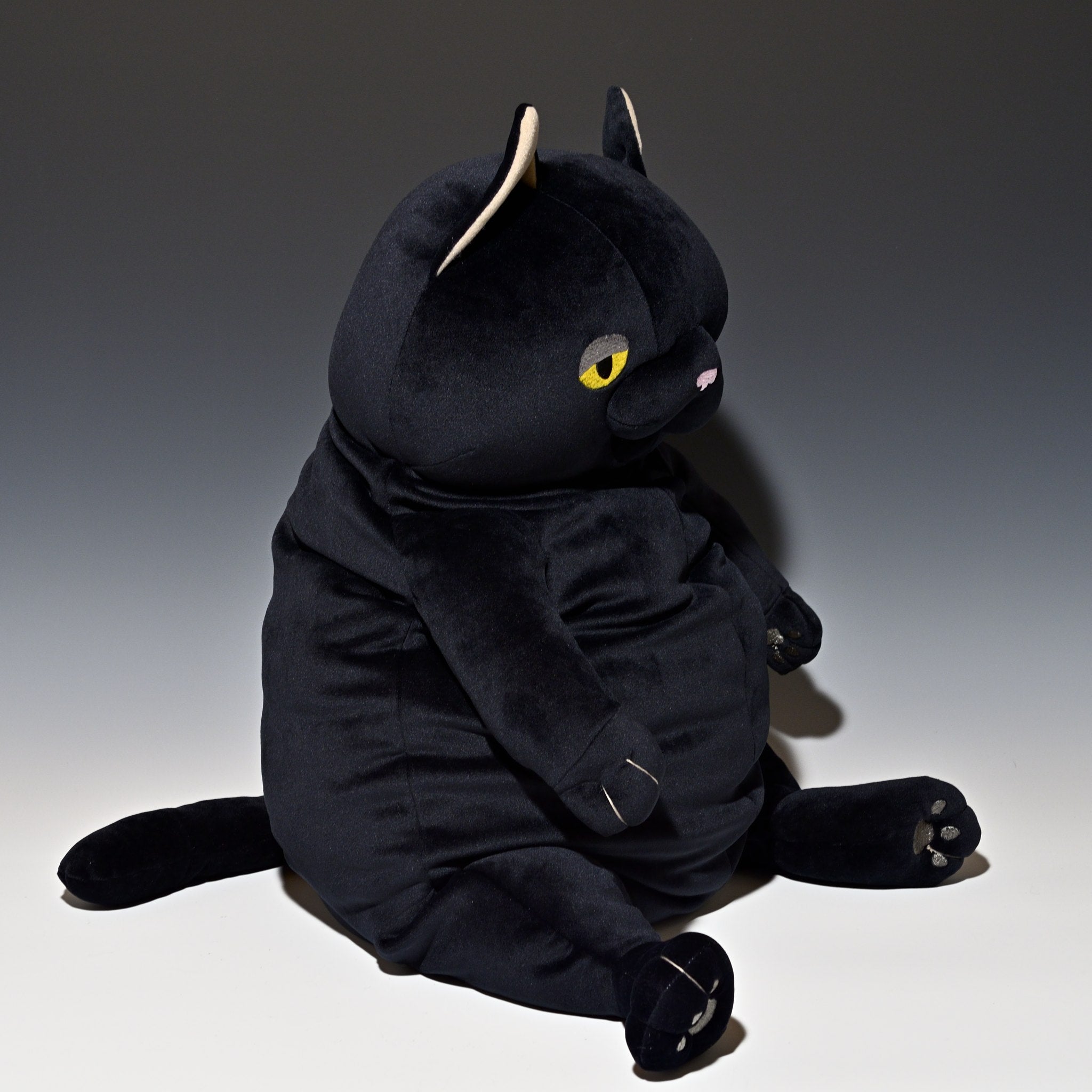シナダ SHINADA ぬいぐるみ もちねこ クロ(XL) MONE-0880B｜エステルノ