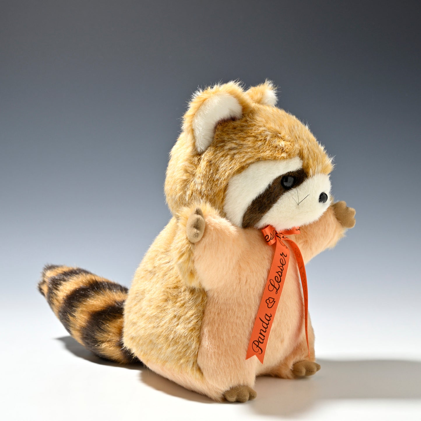 たけのこ TAKENOKO ぬいぐるみ レッサーパンダ SM 茶 28111 左横