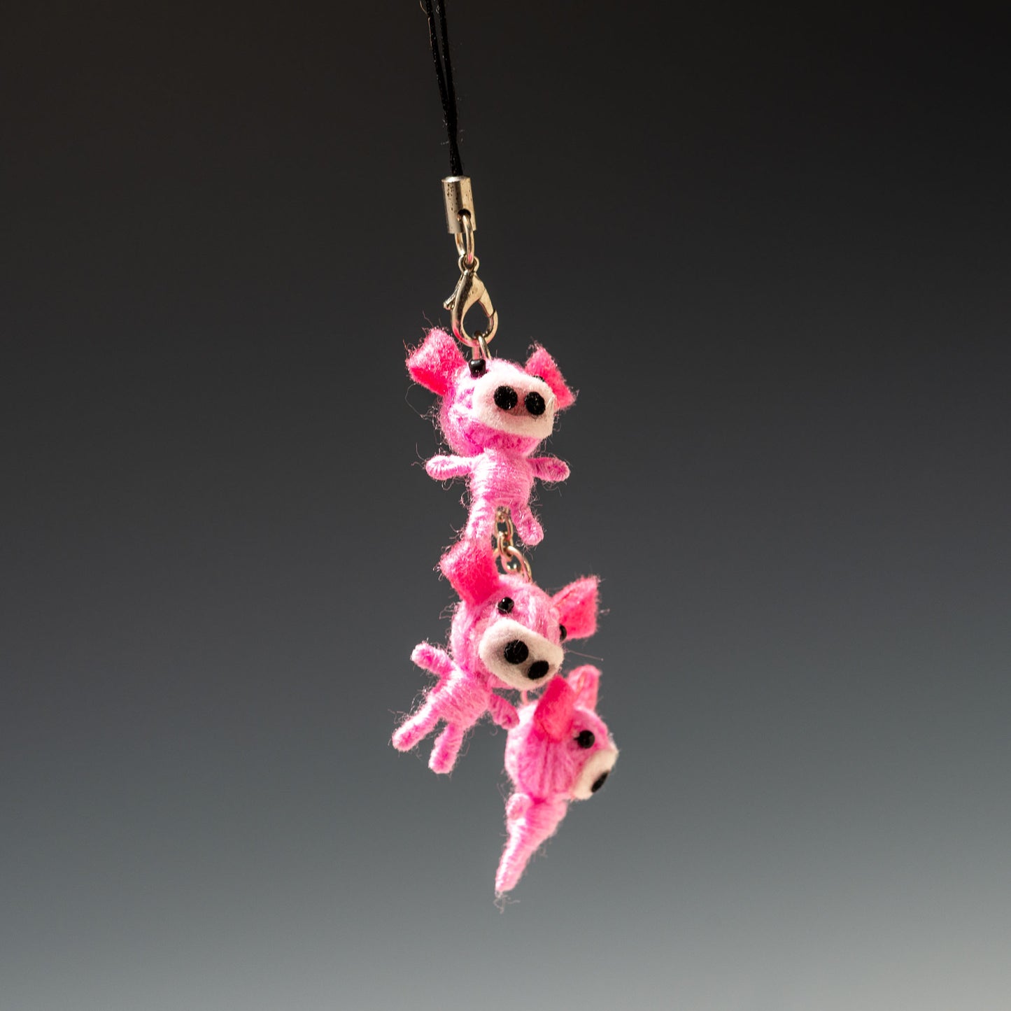 カラーズ ぬいぐるみ MIGAWARI 身代わり アニマルストラップ ブタ【健康運UP】アップ