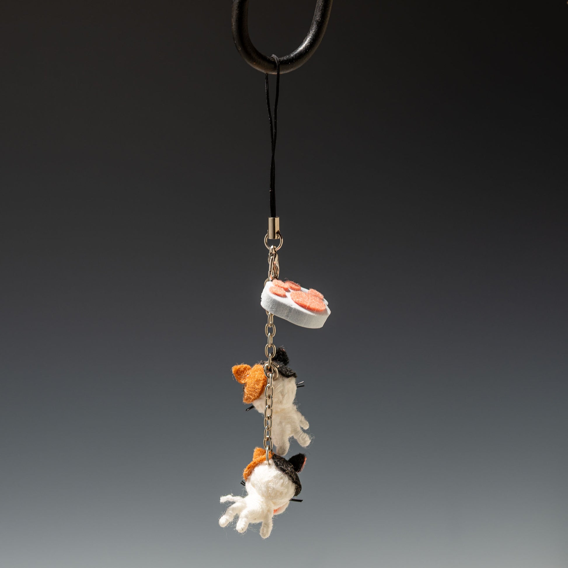 カラーズ ぬいぐるみ MIGAWARI 身代わり アニマルストラップ ネコひろし【恋愛運】後ろ