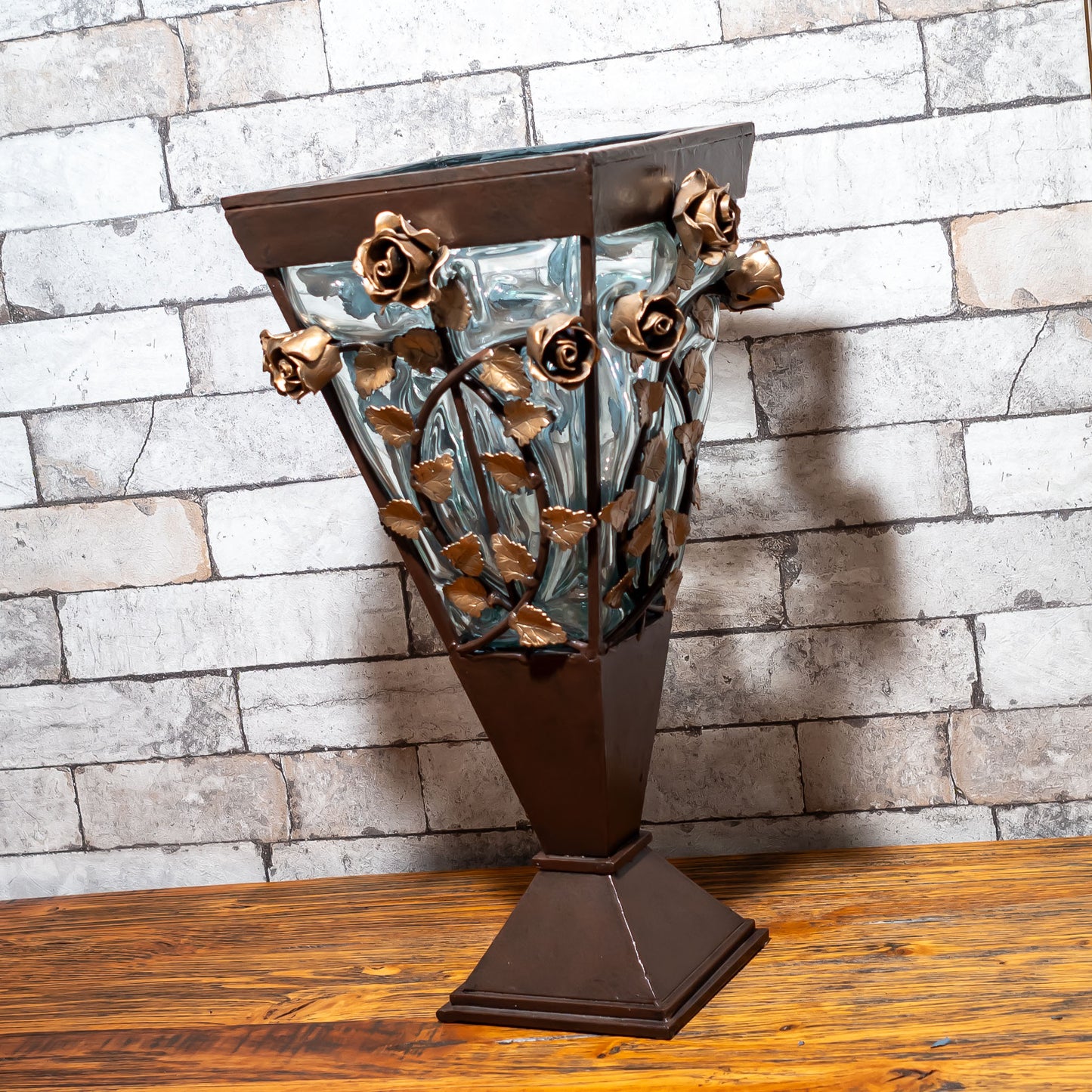 アイアン製 ガラス花瓶・フラワーベース ゴールドローズ 687031 右横