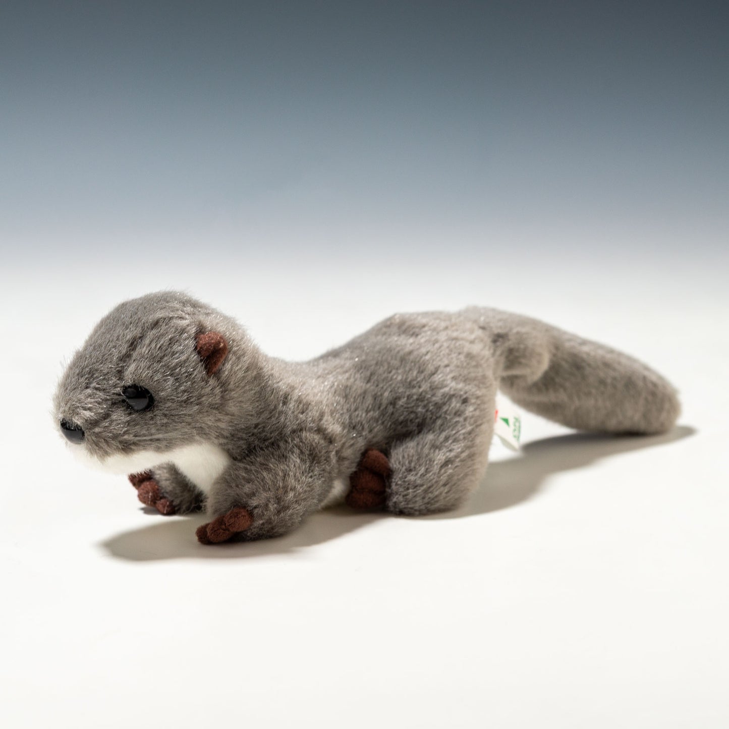 たけのこ TAKENOKO ぬいぐるみ マリンシリーズ カワウソ S グレー 80748 右横