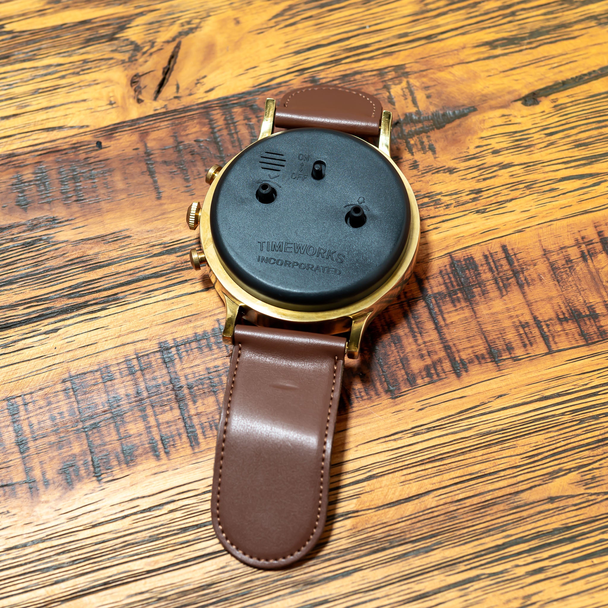 TIMEWORKS BY UTTERMOST 真鍮 ブラス 腕時計型 アラーム付き置き時計 330025 - エステルノ・となりの動物園