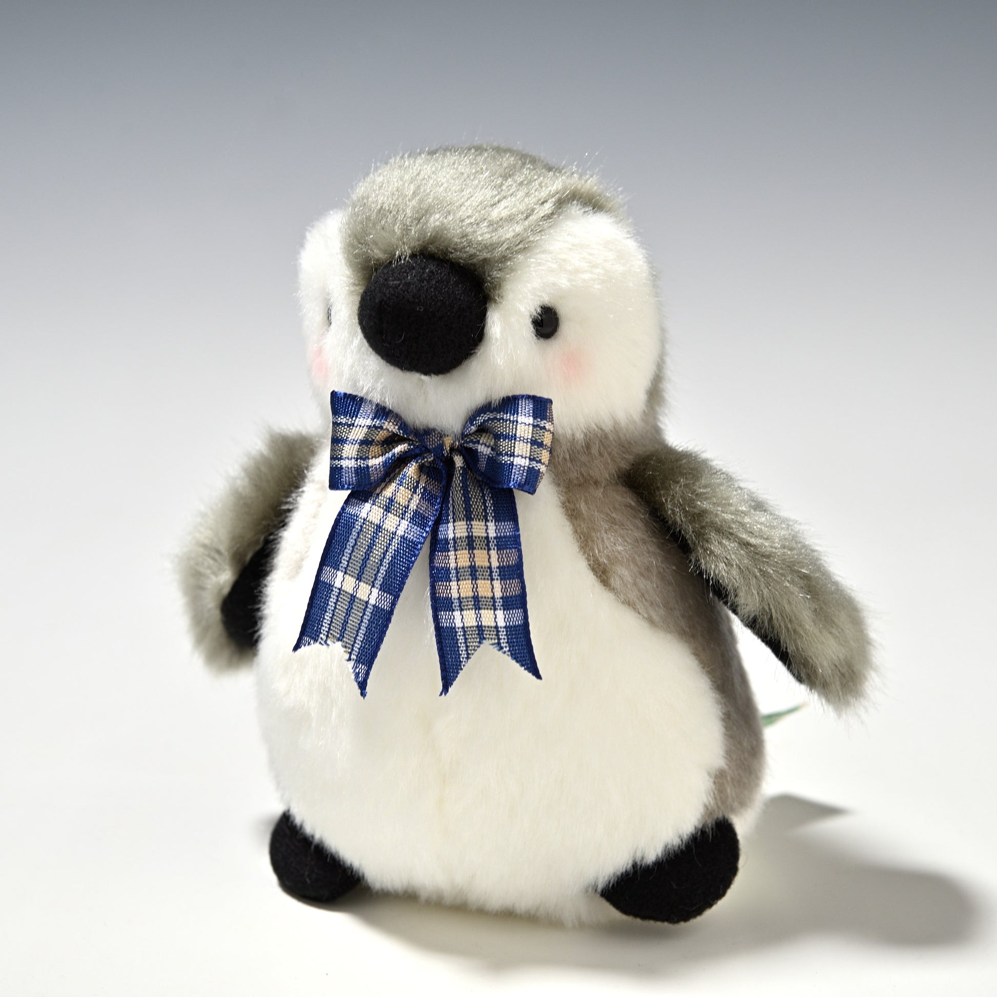 たけのこ TAKENOKO ぬいぐるみ マリンシリーズ ペンギン ミニ リボン青 75202 正面