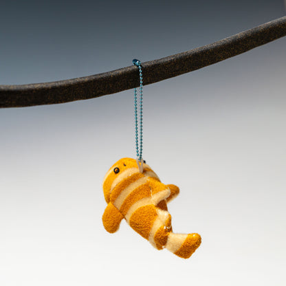 内藤デザイン研究所 ぬいぐるみ 海中散歩 おともだちマスコット ネコザメ 後ろ