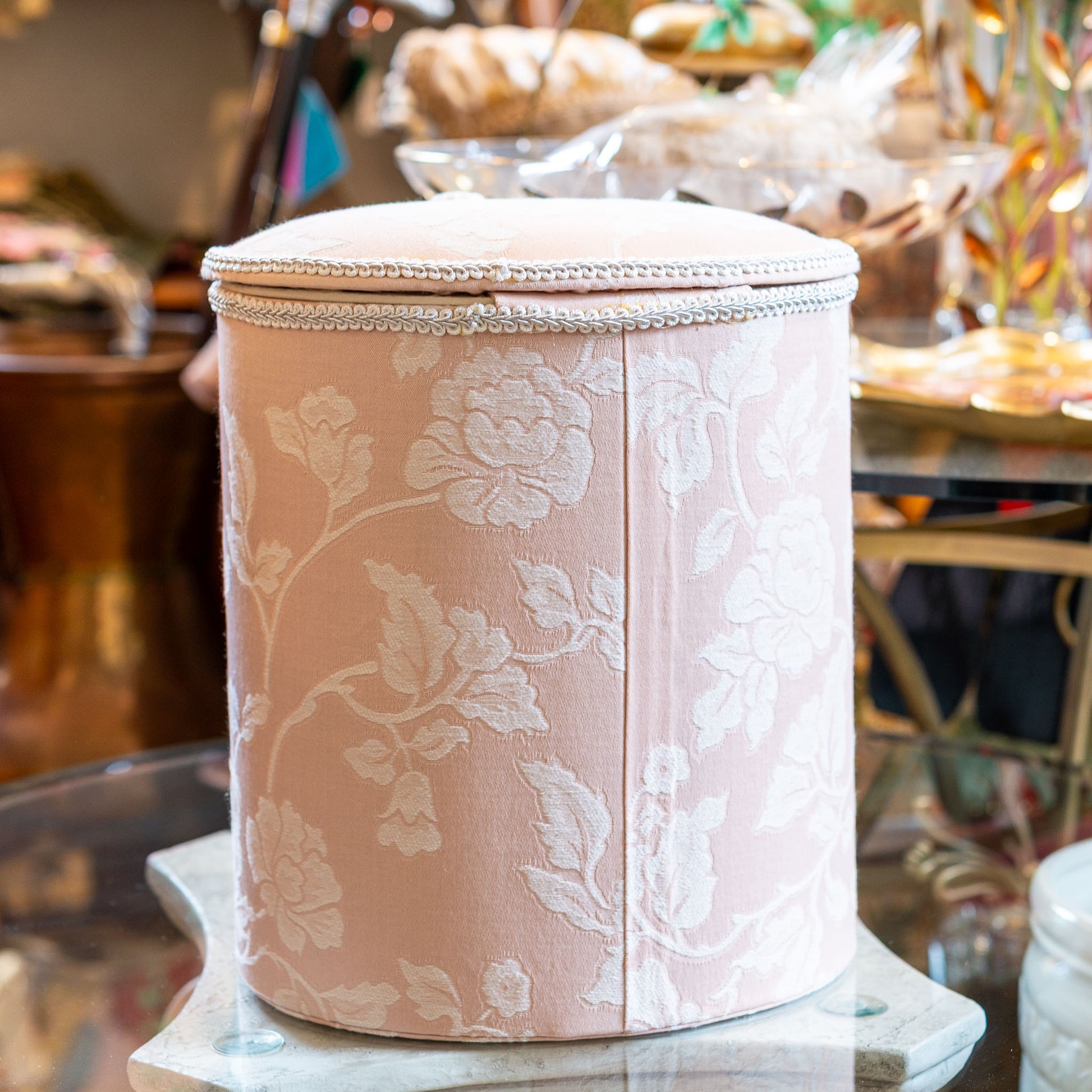 ジェニファーテイラー Jennifer Taylor ダストボックス ゴミ箱 Heirloom pink エアルームピンク 2個セット 後ろ