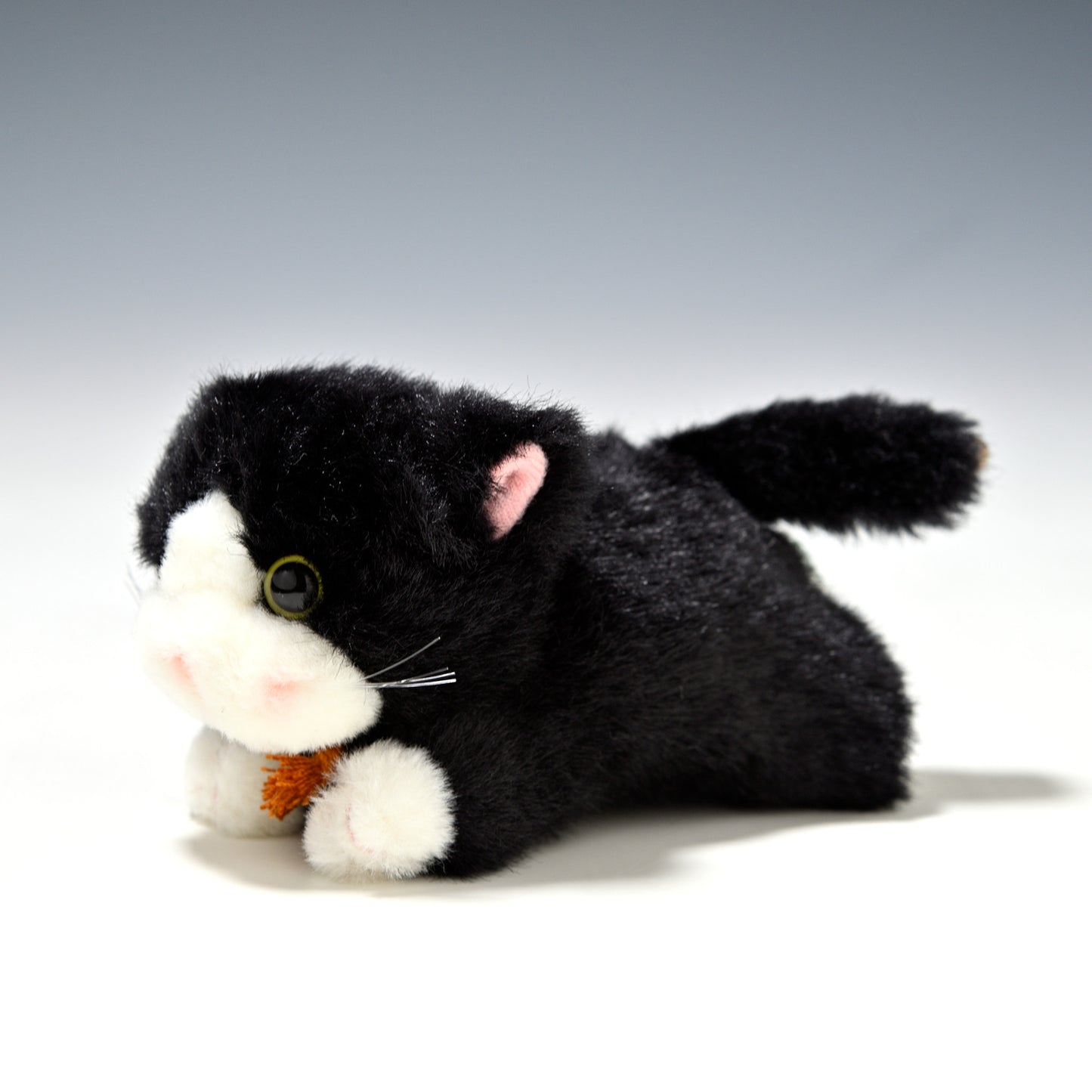 たけのこ TAKENOKO ぬいぐるみ プチシェリー這い 黒ネコ 58850 右横