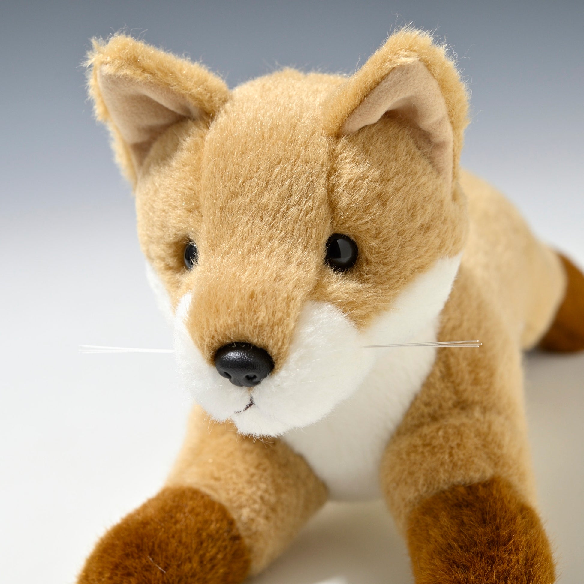 スターチャイルド STAR CHILD ぬいぐるみ キタキツネ 1351 左横顔