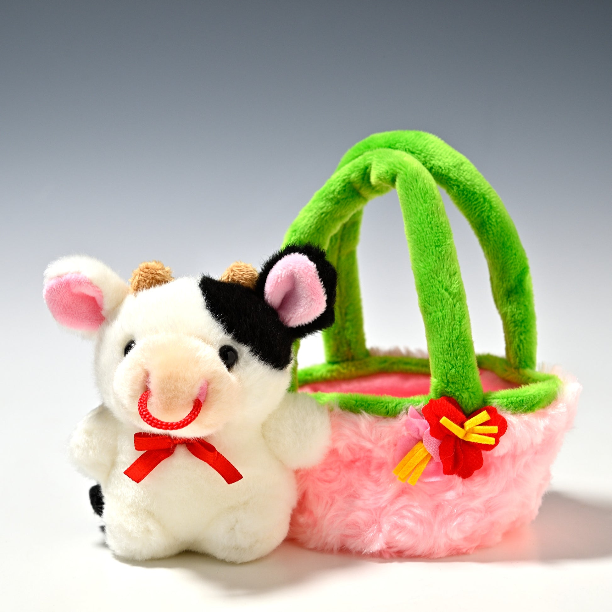 キュート販売 CUTE ぬいぐるみ ファームコレクション お出かけシリーズ ウシ B0007 バッグの色ピンク 正面2