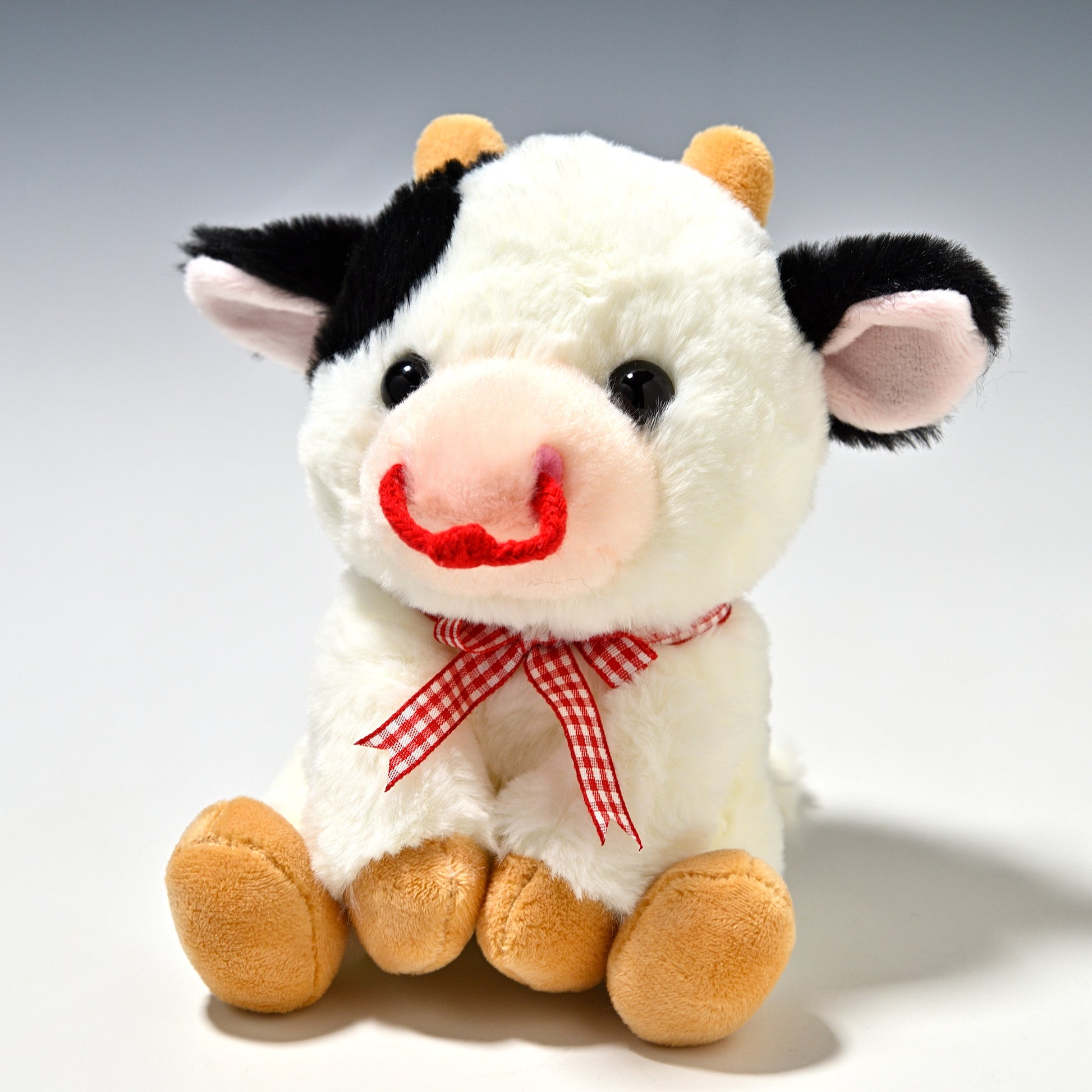 キュート販売 CUTE ぬいぐるみ ウシさんシリーズ おすわりウシさん S F0273 正面