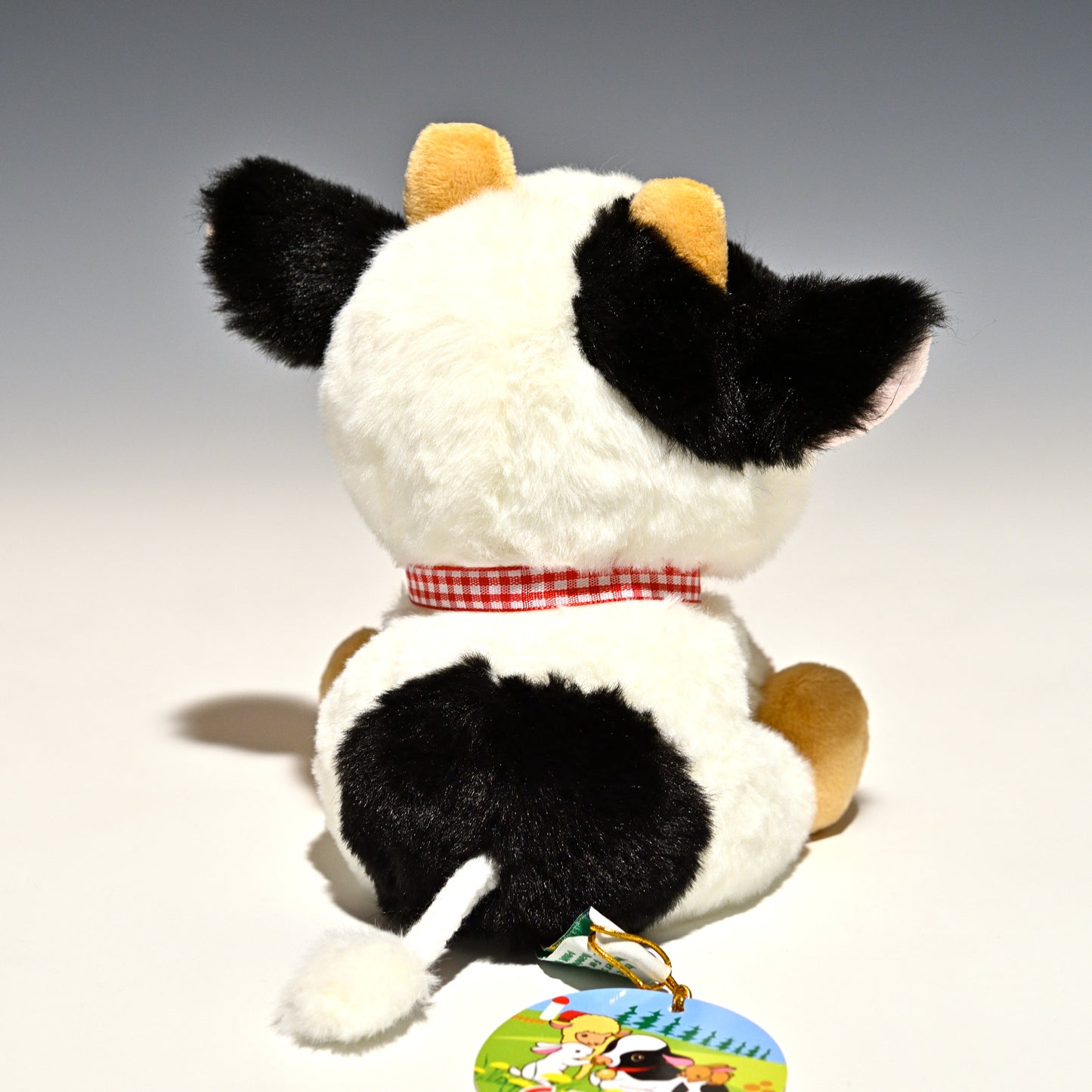 キュート販売 CUTE ぬいぐるみ ウシさんシリーズ おすわりウシさん S F0273 後ろ