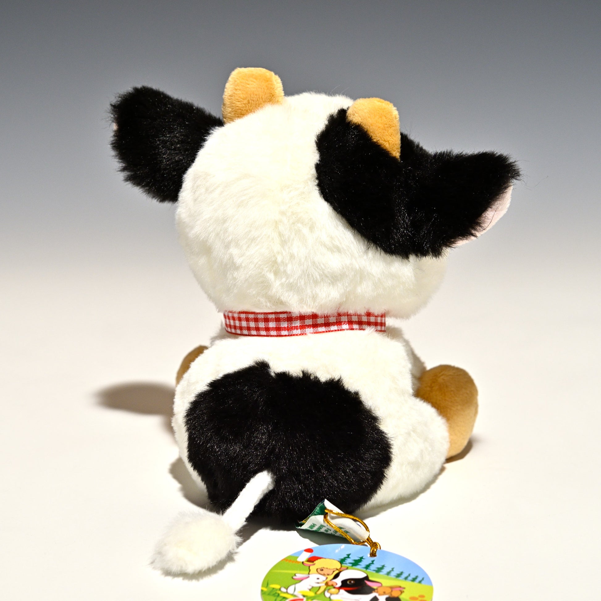 キュート販売 CUTE ぬいぐるみ ウシさんシリーズ おすわりウシさん S F0273 後ろ