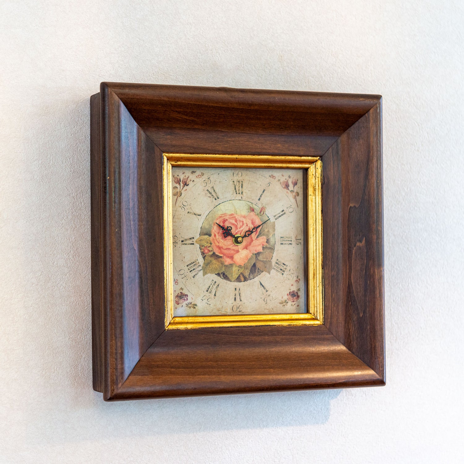 イタリア製 木製 ハンドペイント 壁掛け時計 ウォールクロック ローズ 正面