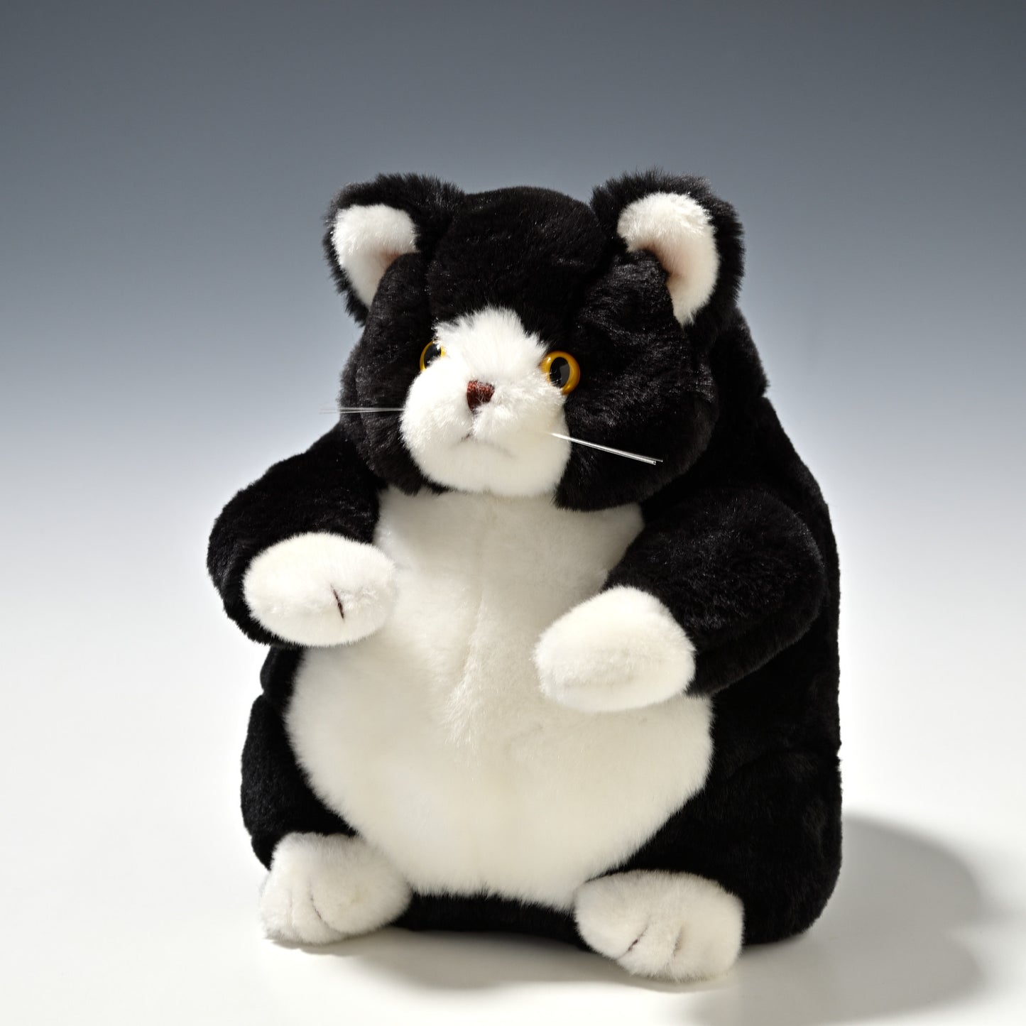 オリエンタルトーイ ぬいぐるみ 黒猫こてつ Lサイズ H-393 正面