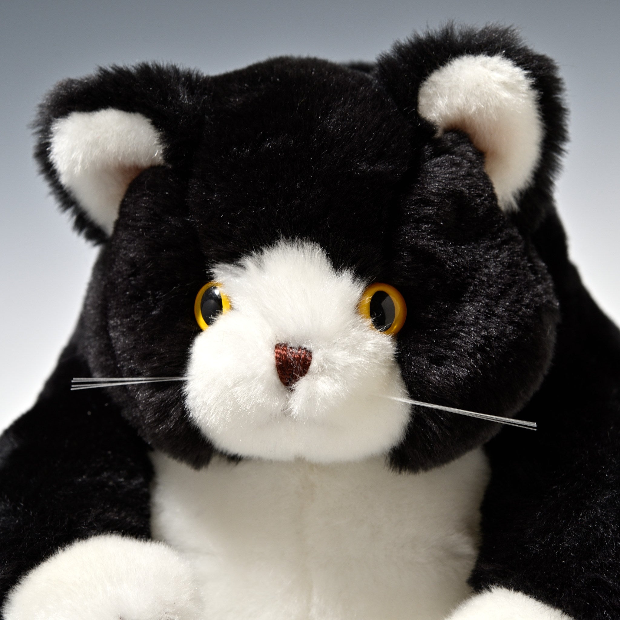 オリエンタルトーイ ぬいぐるみ 黒猫こてつ Lサイズ H-393｜エステルノ